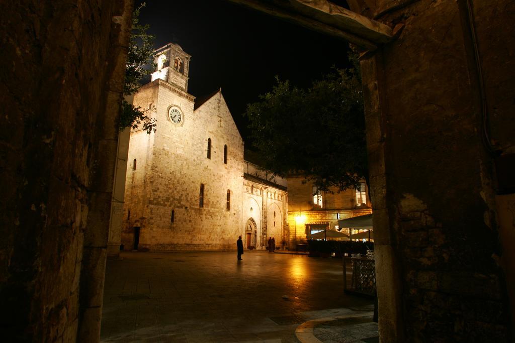Ciao Hotel & Residence - Apartments Conversano Exteriör bild