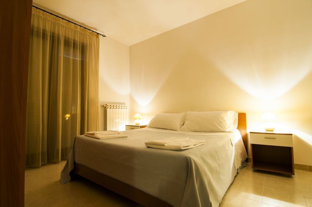 Ciao Hotel & Residence - Apartments Conversano Exteriör bild