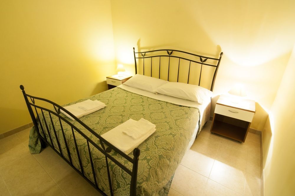 Ciao Hotel & Residence - Apartments Conversano Exteriör bild