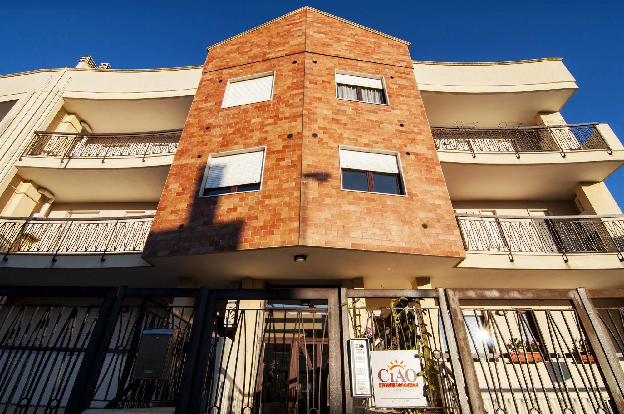 Ciao Hotel & Residence - Apartments Conversano Exteriör bild
